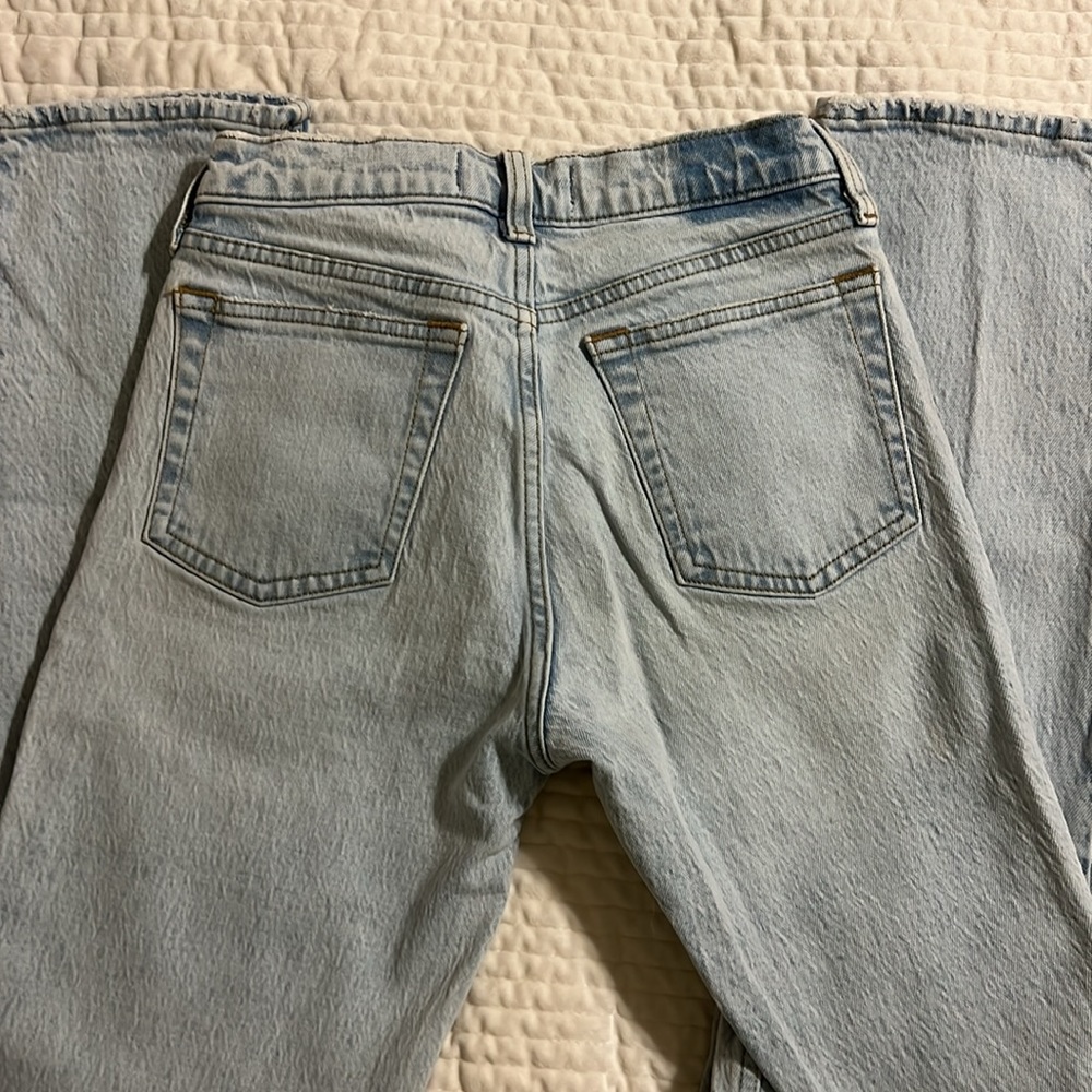Abercrombie Mid Rise Jeans - Picture 5 of 5